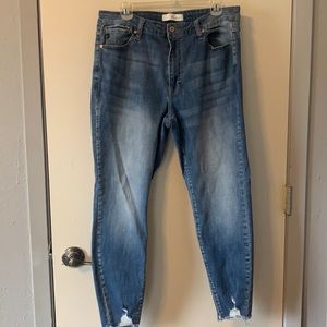 Kancan Hi-Rise ripped hem skinny jeans XL